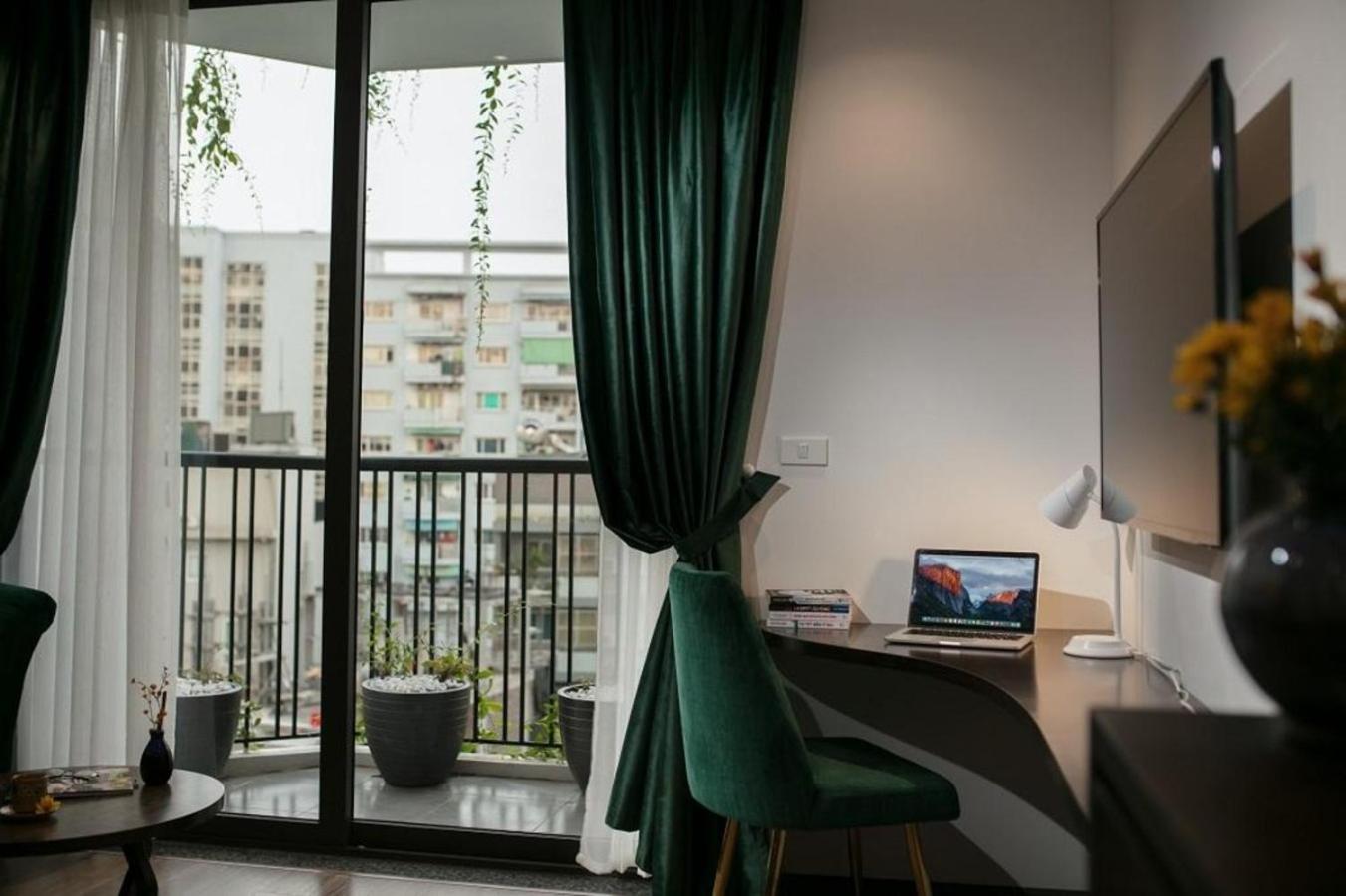 The Bloom Hanoi - Bespoke Living Exteriör bild